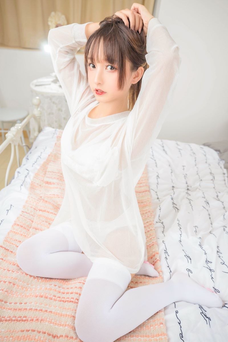 神楽坂真冬写真之おかえり – 猫脚女仆