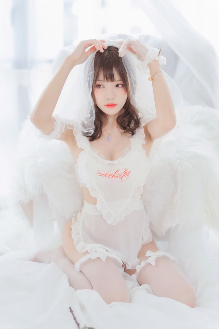 动漫Coser@桜桃喵 – 轻纱
