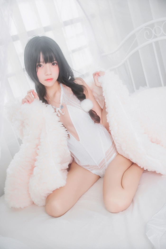萝利风COS 桜桃喵 – 冬眠系列-纯白私房