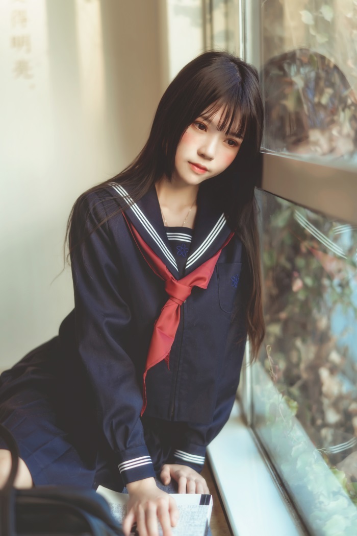 萝利风COS 桜桃喵 – 黑色水手服