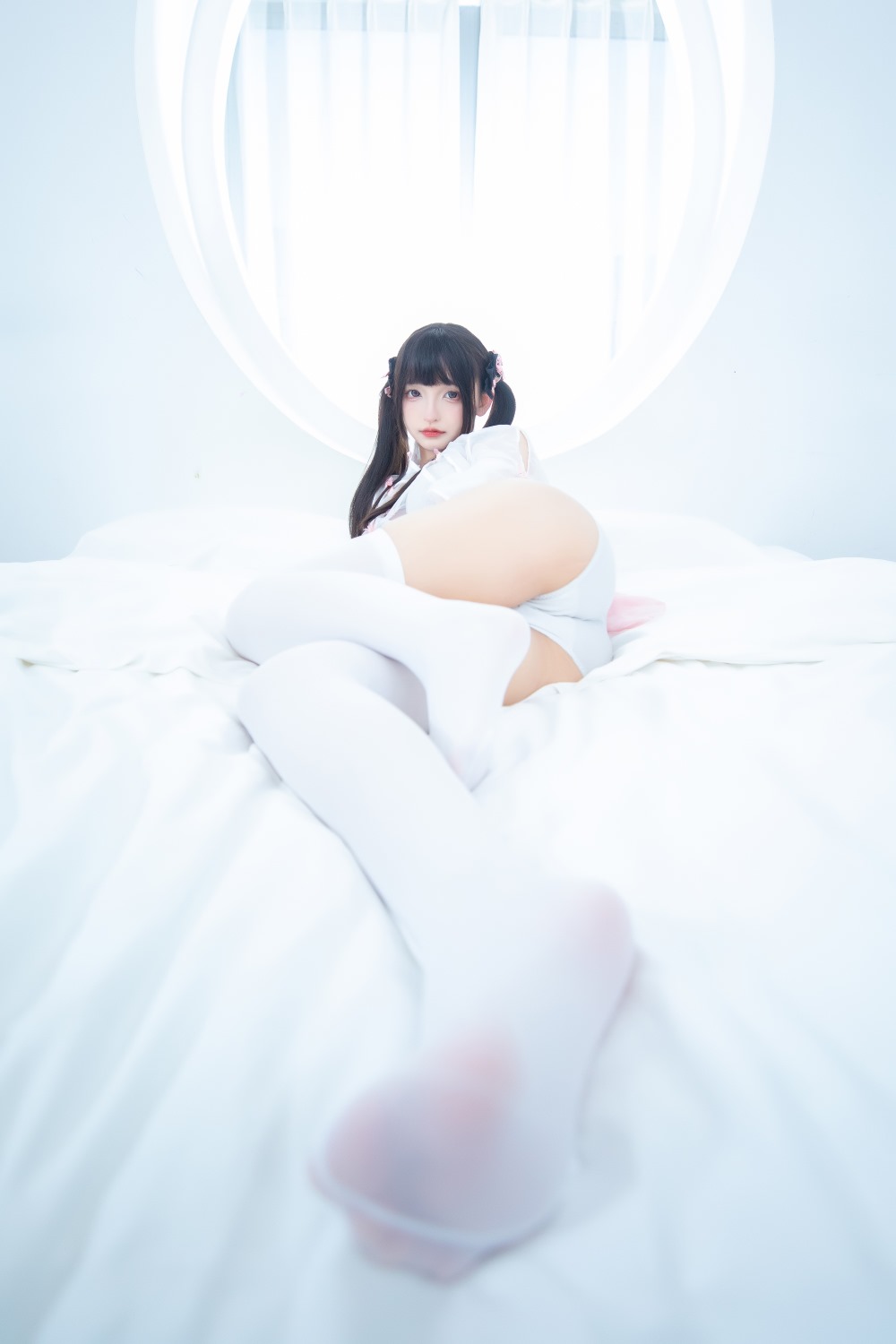 神楽坂真冬写真《蜜桃雪糕》