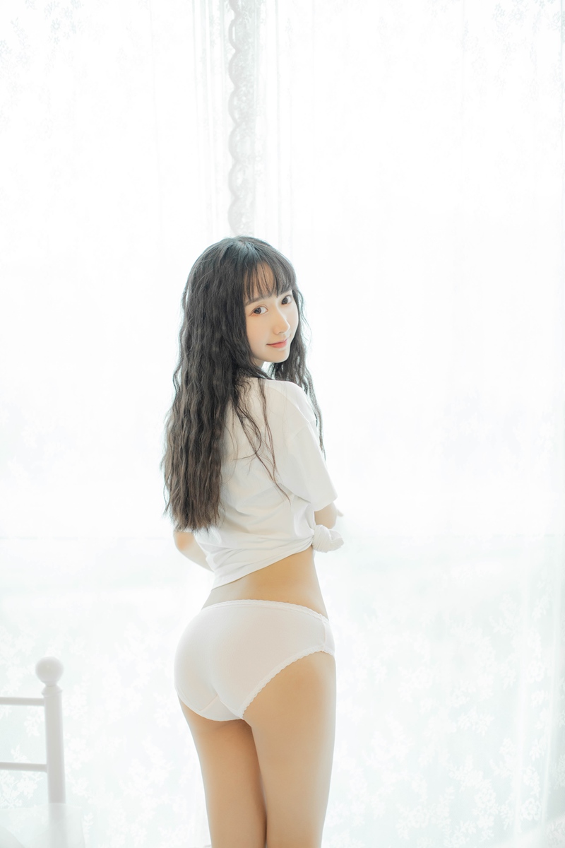 木绵绵OwO 3套内依电子图