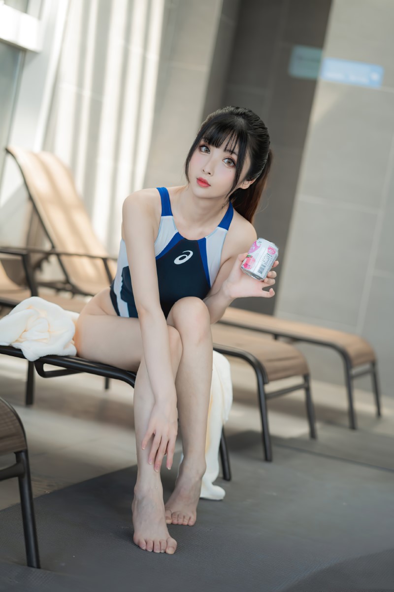 rioko凉凉子 泳衣