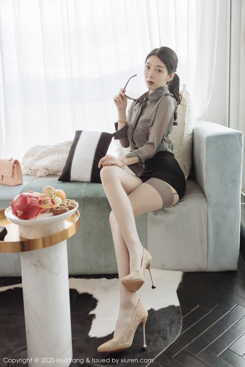 Angela小热巴