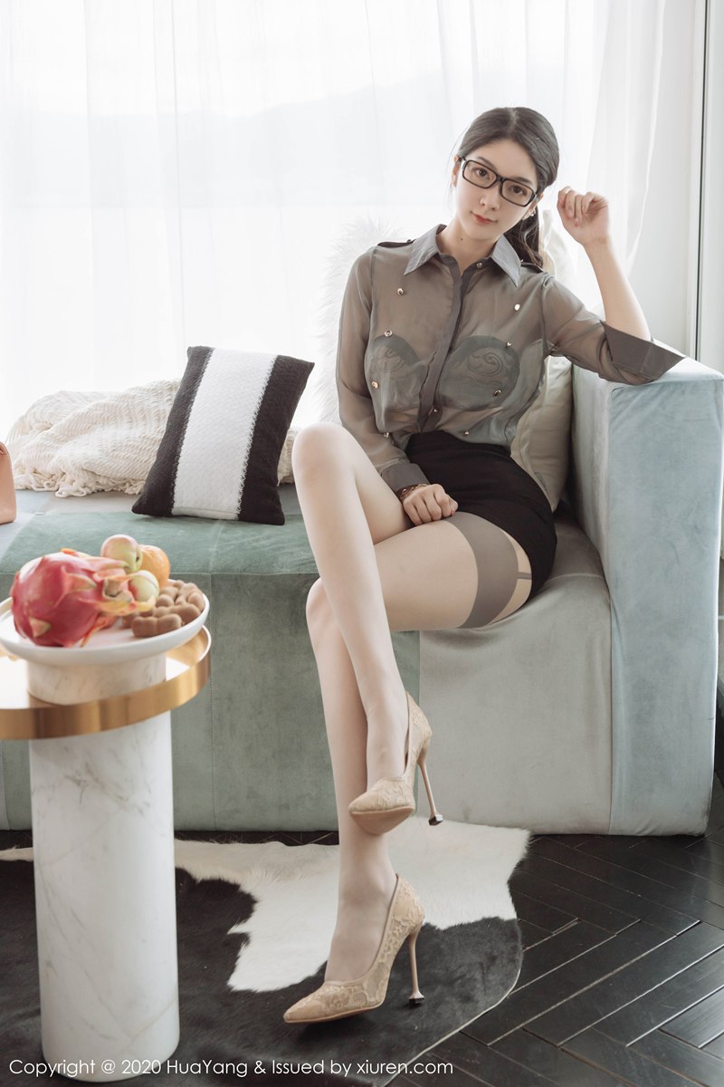 Angela小热巴