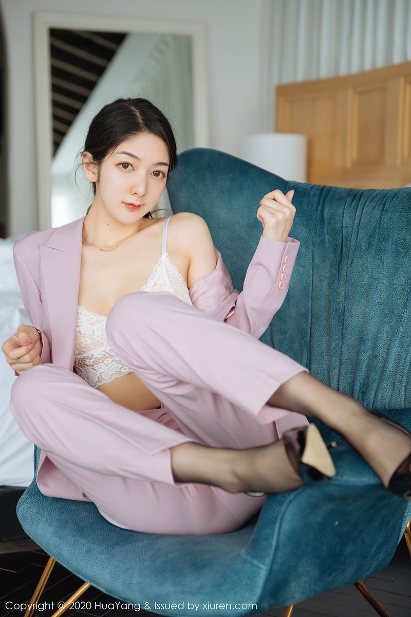Angela小热巴