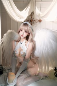 微博妹纸@过期米线线喵 与神同行