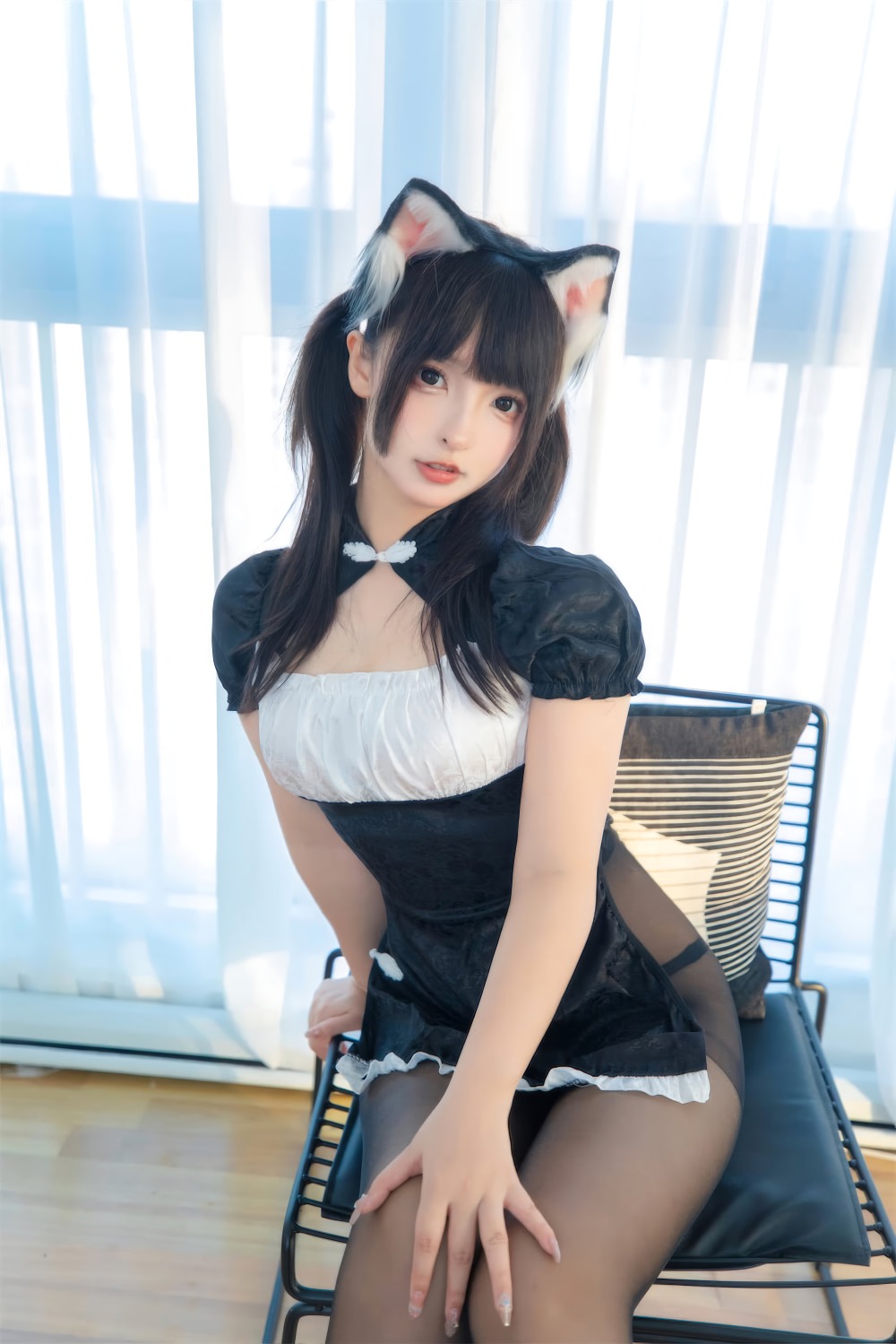 神楽坂真冬写真《 猫猫女仆》