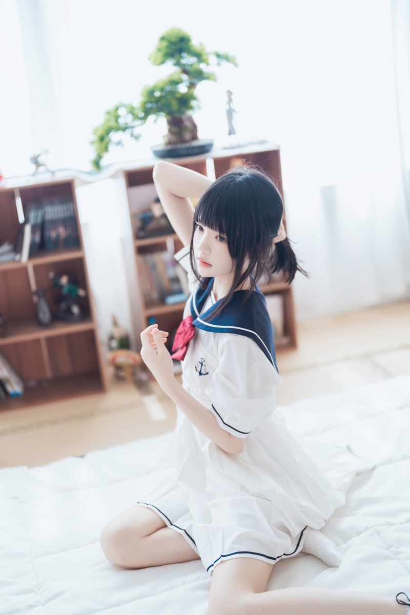 Coser@桜桃喵 盛夏制服