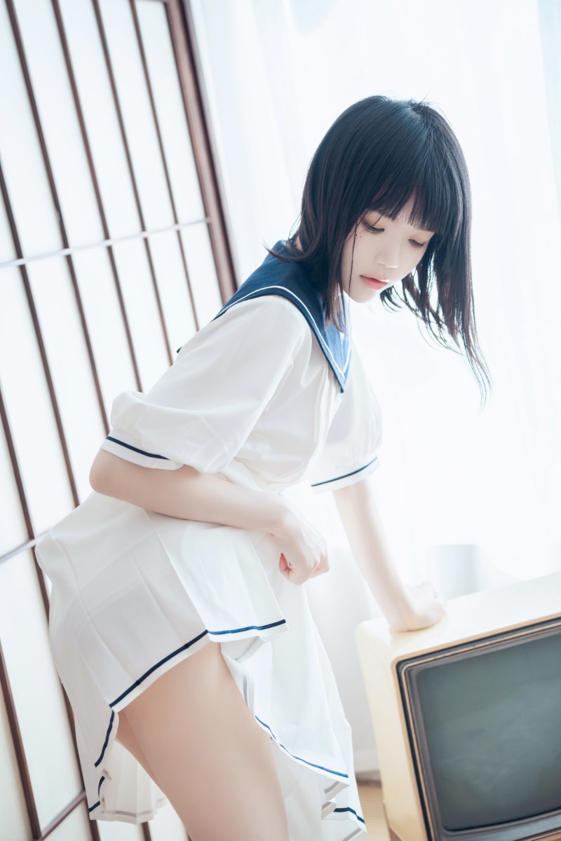 Coser@桜桃喵 盛夏制服