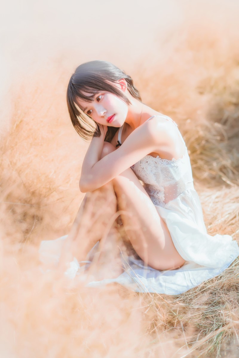 Coser@桜桃喵 原野上的浪漫