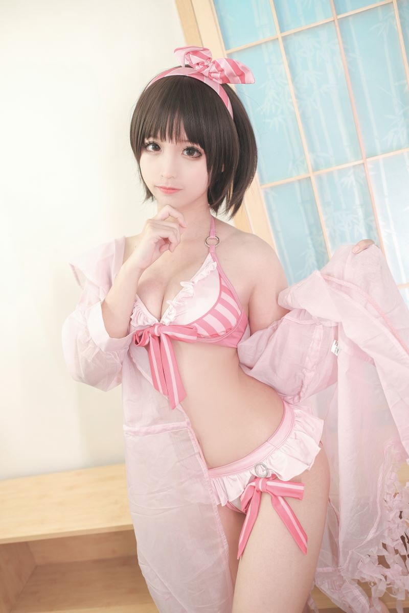 蠢沫沫 加藤惠泳装