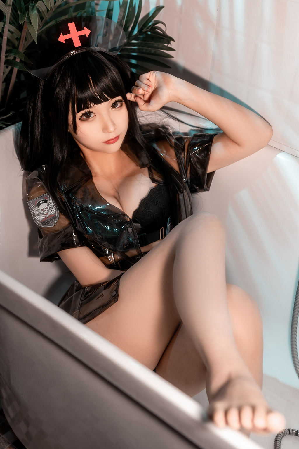 蠢沫沫 胶衣护士 黑