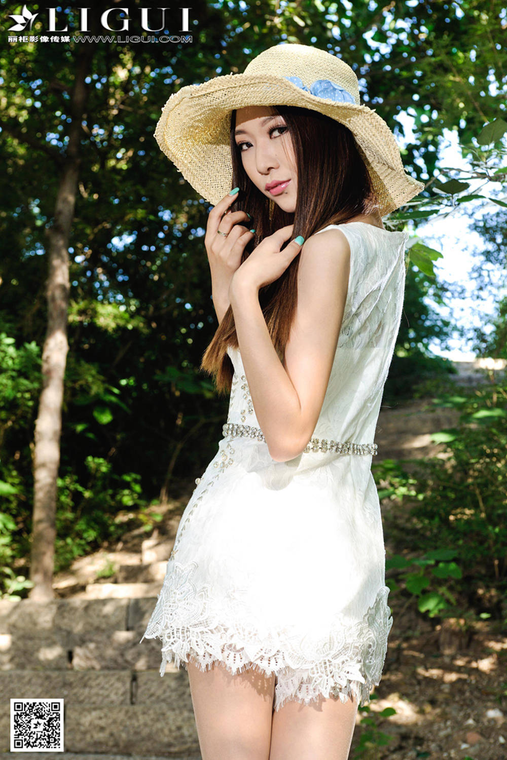 [丽柜] 2015.04.28 网络丽人 Model 文欣
