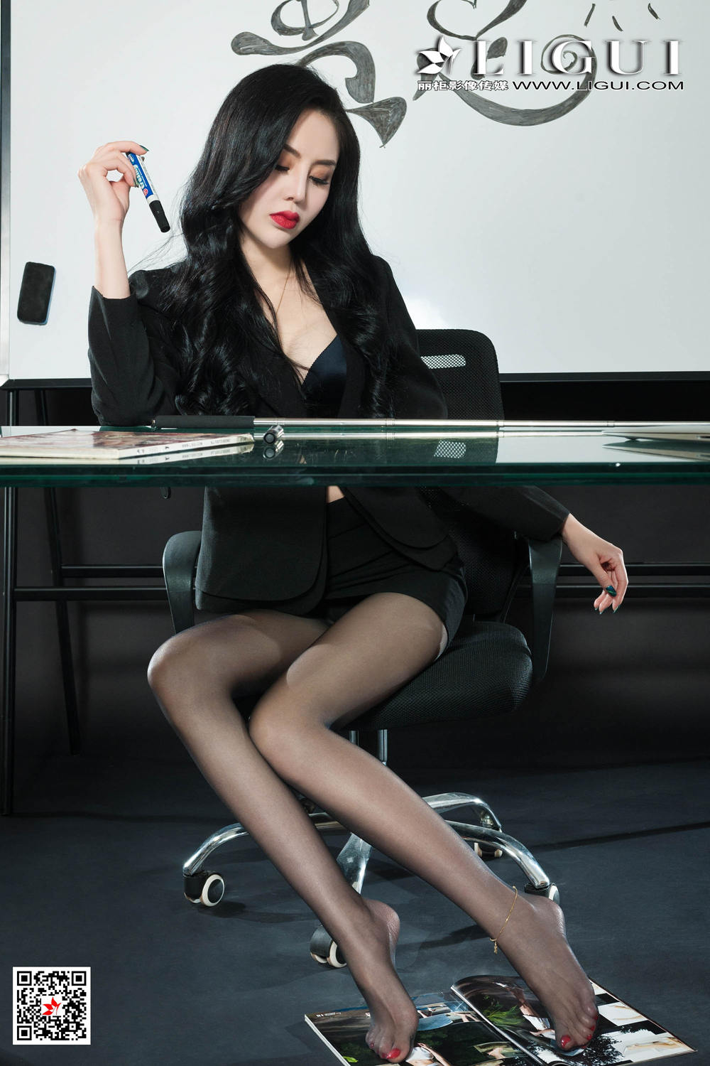 [Ligui丽柜] 2018.12.10 网络丽人 Model 凉儿