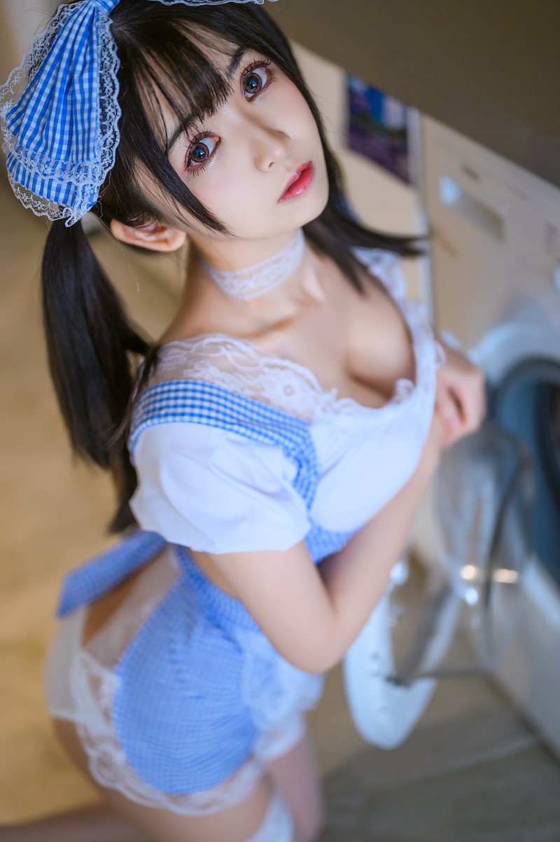 鳗鱼霏儿 蓝白女仆