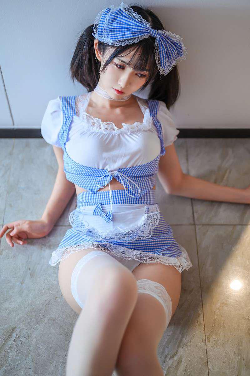 鳗鱼霏儿 蓝白女仆
