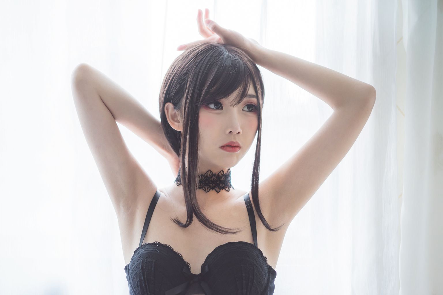 面饼仙儿 – 脑内少女 黑色束衣