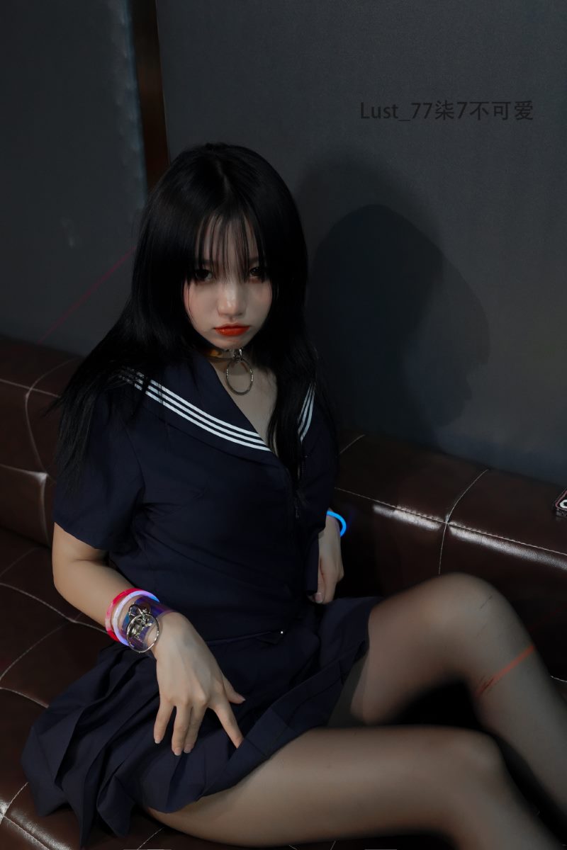 柒柒要乖哦 反差JK少女