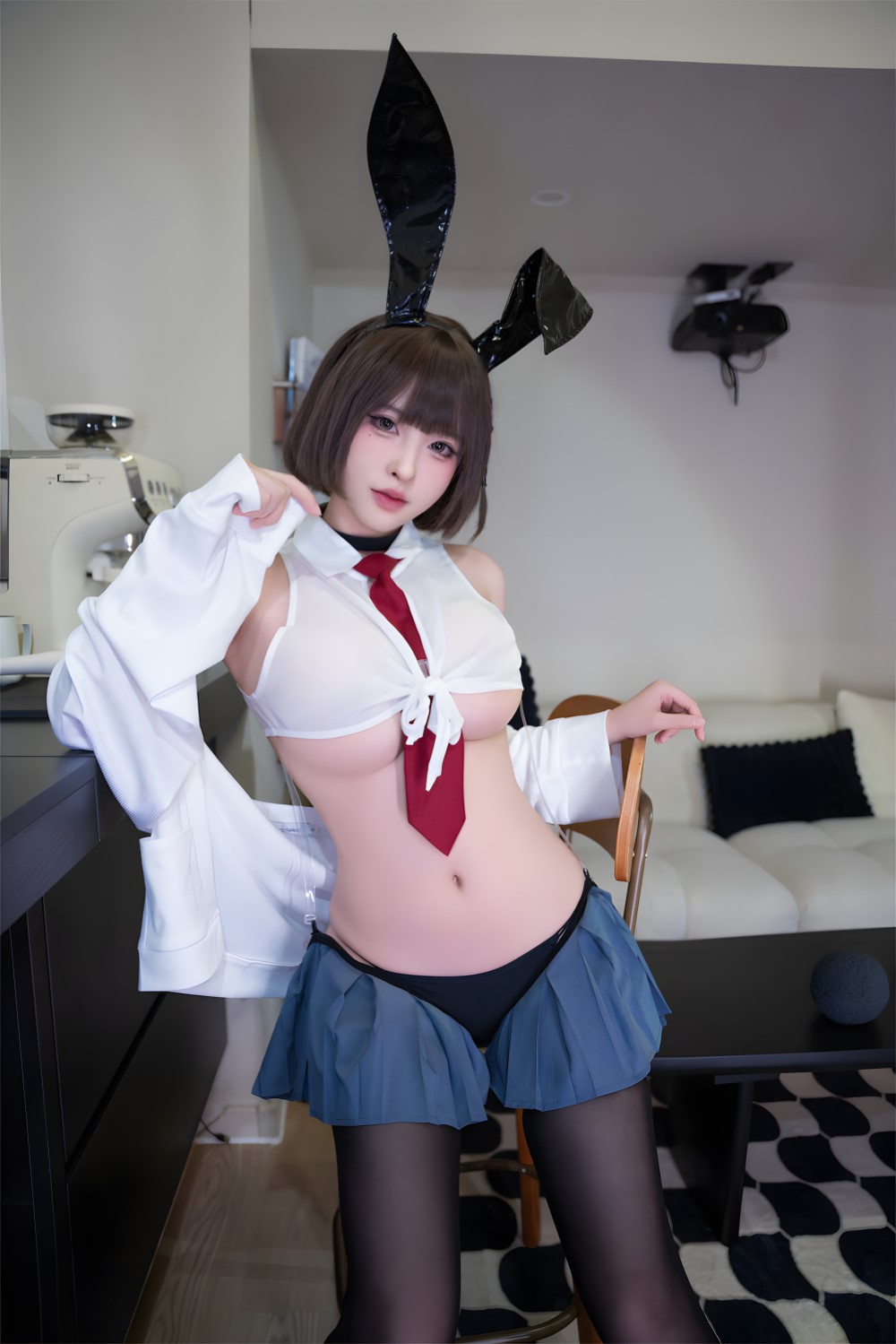 清水由乃 不良jk兔女郎
