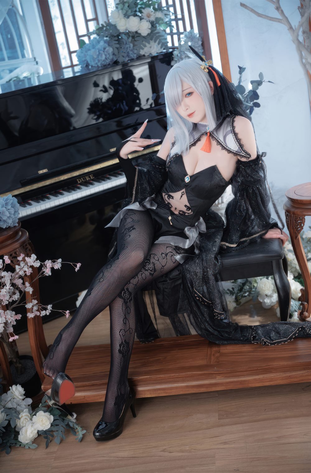 封疆疆v 原神 申鹤同人黑婚纱