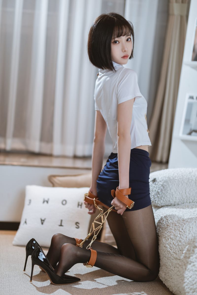 许岚LAN 束缚黑丝