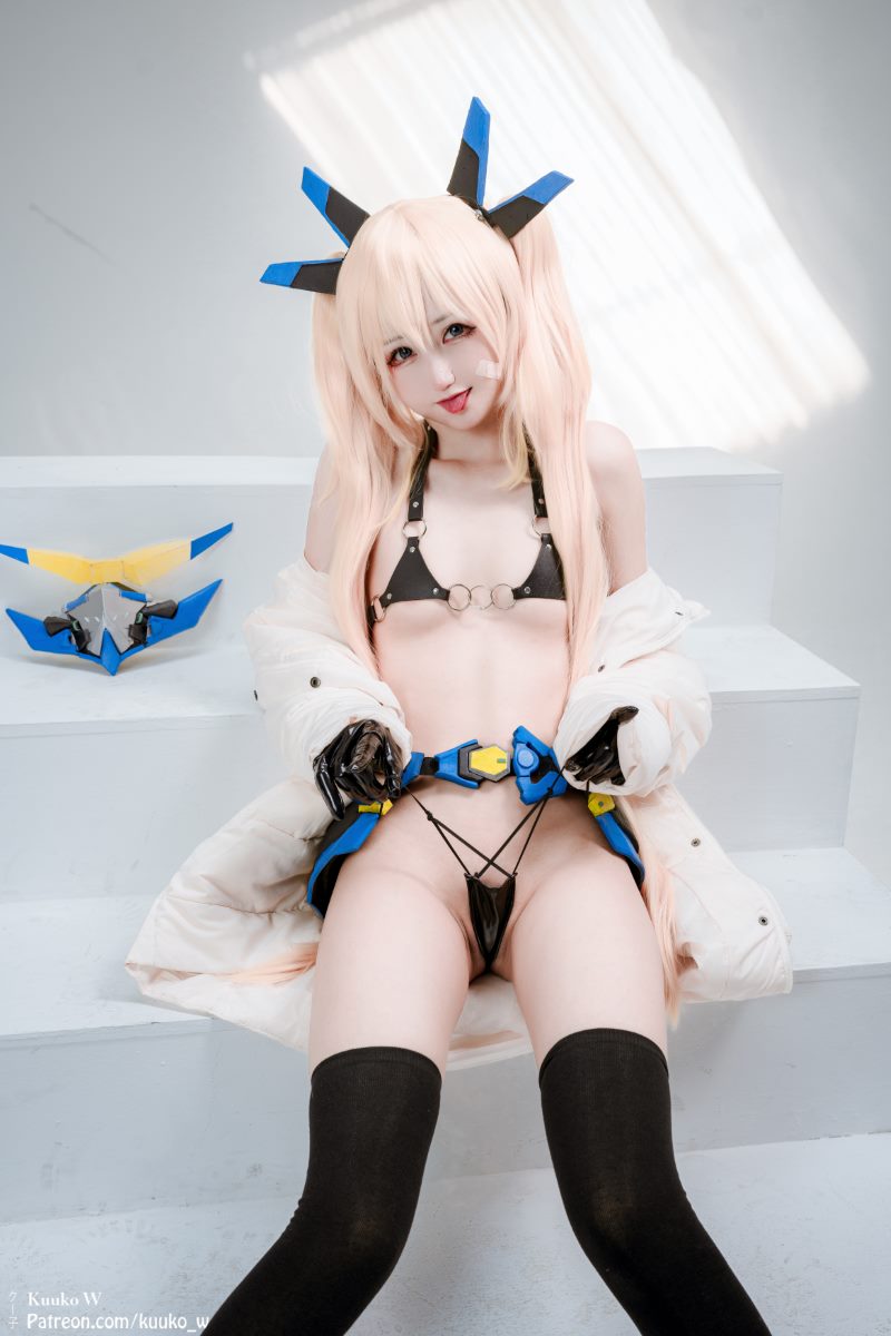 kuuko w Hero Laplace NIKKE