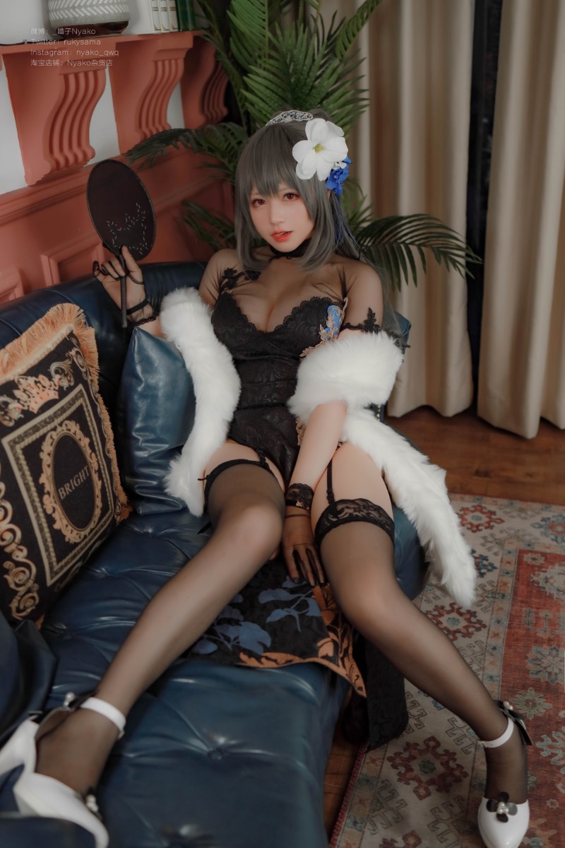 Nyako喵子 路易九世旗袍