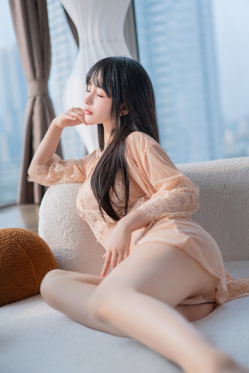 桜井宁宁 人妻睡衣