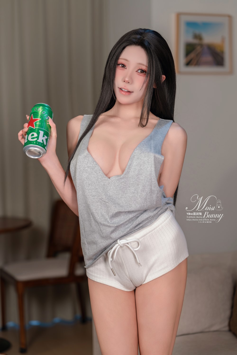 咬一口兔娘(黏黏团子兔) 2025年12月订阅 小酌怡情