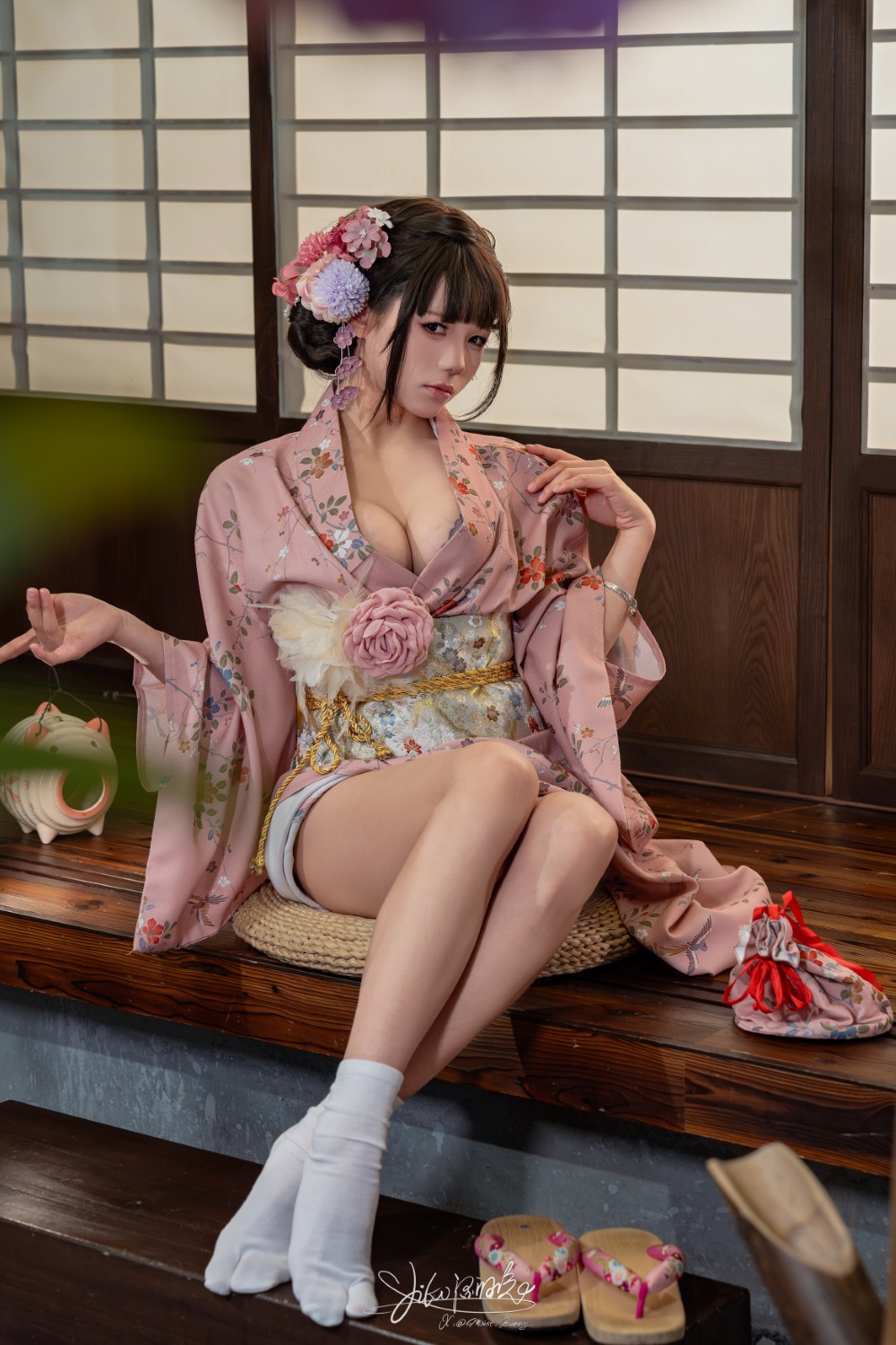咬一口兔娘(黏黏团子兔) 温泉の女将