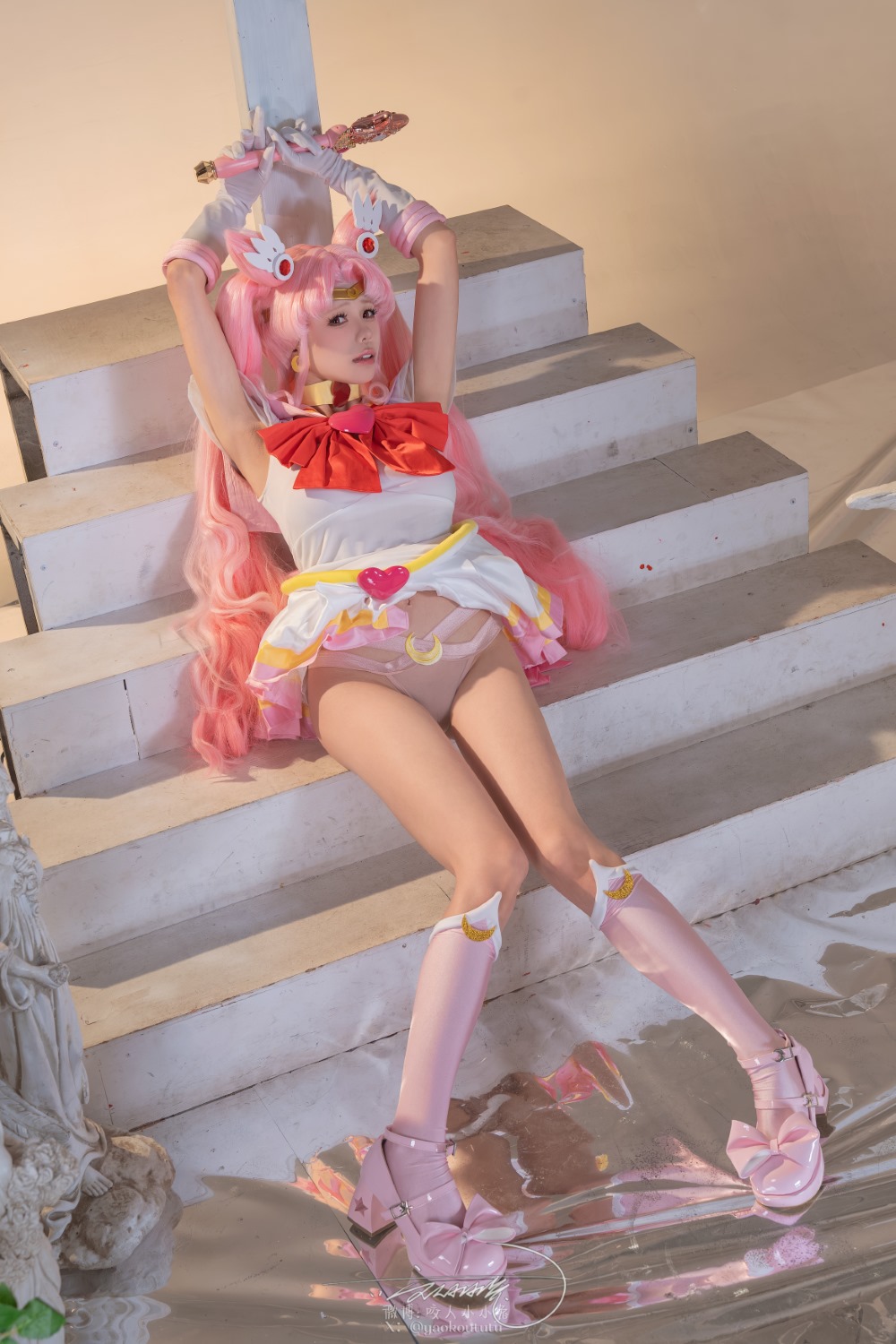 咬一口兔娘(黏黏团子兔) 小小兔大危机