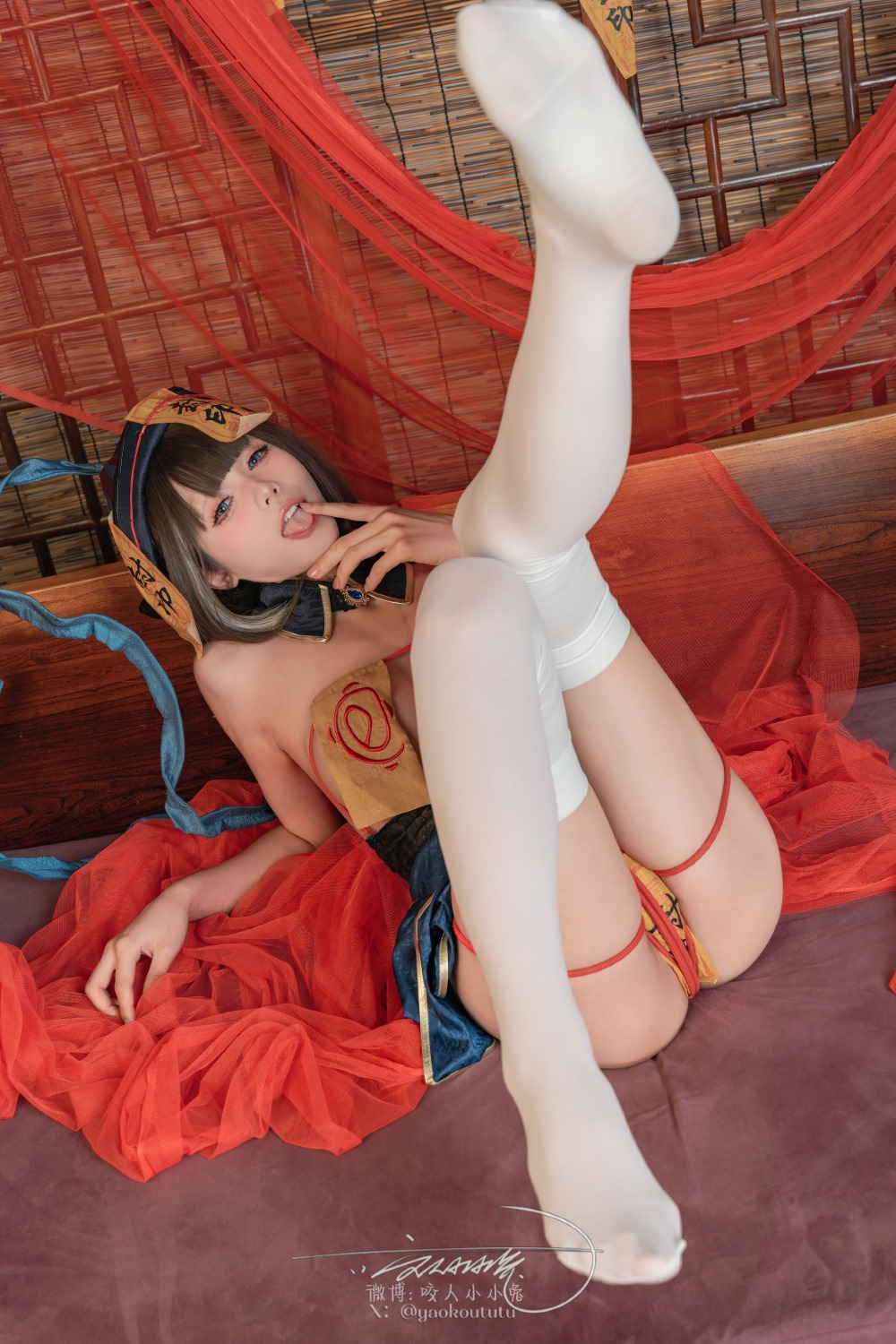 咬一口兔娘(黏黏团子兔) 碧蓝航线 华甲