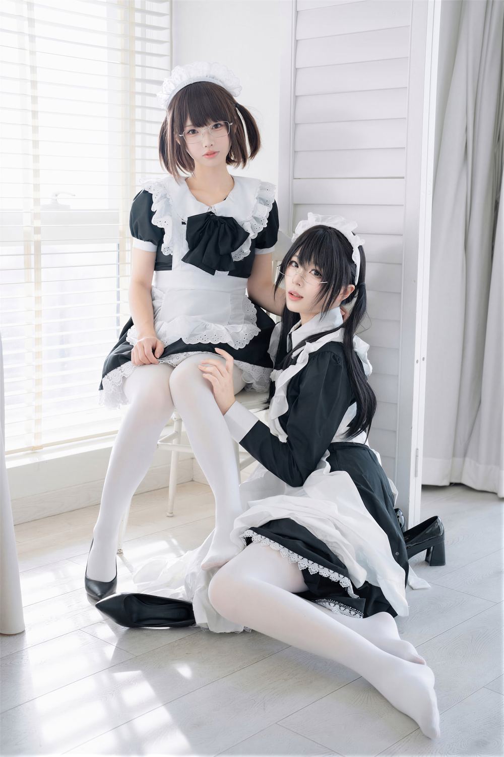 轩萧学姐&十万珍吱伏特 双人女仆
