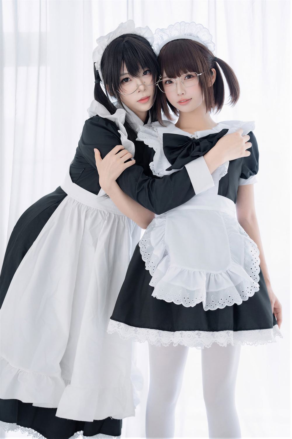 轩萧学姐&十万珍吱伏特 双人女仆