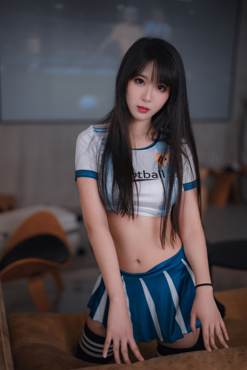 轩萧学姐 足球宝贝