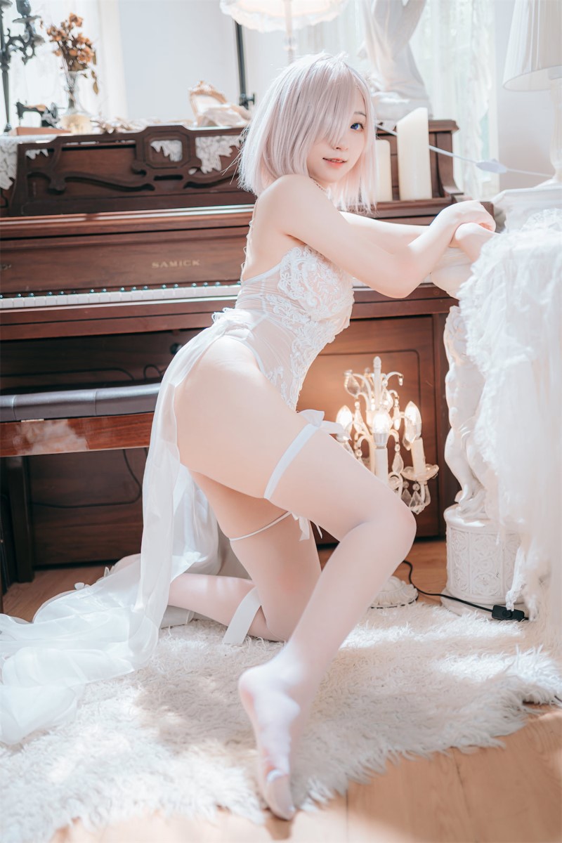 花铃 玛修婚纱