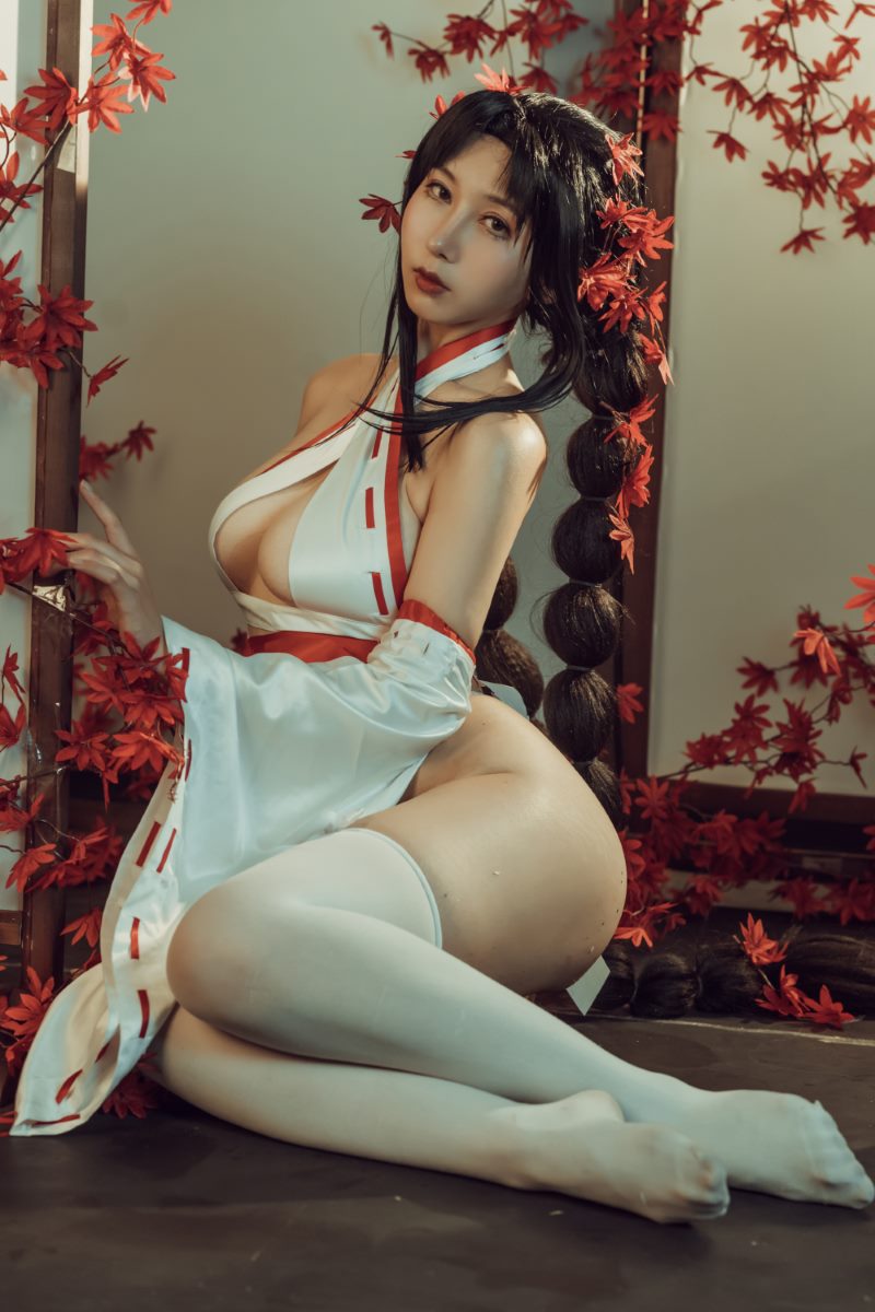 云溪溪 巫女