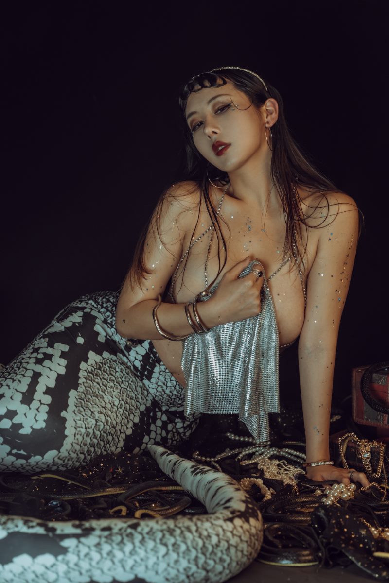 云溪溪 蛇姬